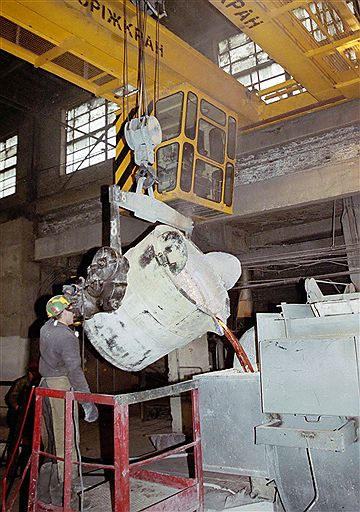 Украина Запорожье. Киевский суд принял решение о возврате в госсобственность контрольного пакета акций ЗАлК, принадлежащих "СУАЛу".