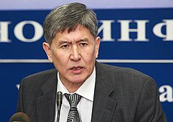Премьер-министр Киргизии Алмазбек Атамбаев  