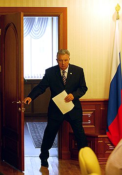 Виктор Ишаев 