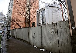 Дом Константина Мельникова