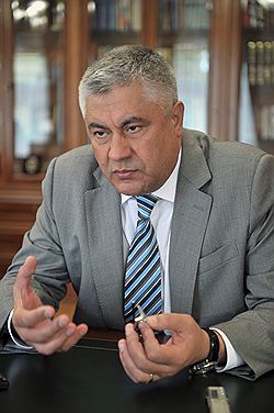 Для сокращения приходится выбирать те подразделения, которые в наименьшей степени связаны с обеспечением безопасности жителей города