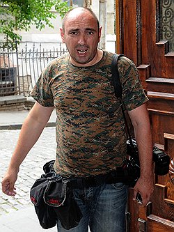 Фотокорреспондент газеты "Алия" Георгий Абдаладзе