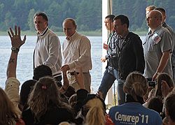 Министр спорта, туризма и молодежной политики России Виталий Мутко, председатель правительства России Владимир Путин и руководитель Федерального агентства по делам молодежи (Росмолодежь) Василий Якеменко на всероссийскиом молодежном образовательном форуме "Селигер-2011" 