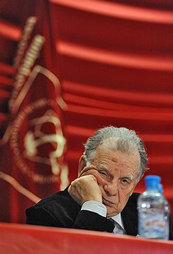 Вице-президент Российской Академии наук (РАН), нобелевский лауреат 2000 года Жорес Алферов на XIV Внеочередном съезде Коммунистической партии России (КПРФ)