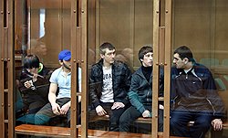 Обвиняемые в убийстве футбольного болельщика "Спартака" Егора Свиридова в зале заседания Московского городского суда 