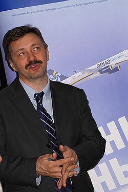 Генеральный директор авиакомпании "Авианова" Владимир Горбунов