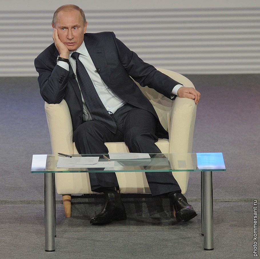 Председатель правительства России Владимир Путин  