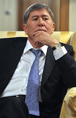 Какая-то авиабаза непонятно для чего. Не оплачивает аренду, обязательств не выполняет. Зачем нам это надо? 