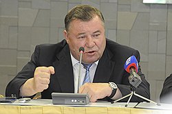 Губернатор Орловской области Александр Козлов  