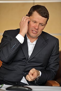 В кризис во многих партнерах мы разочаровались. Когда надо было держать удар, люди ломались. Не каждый был готов внести последние деньги в общий бизнес 
