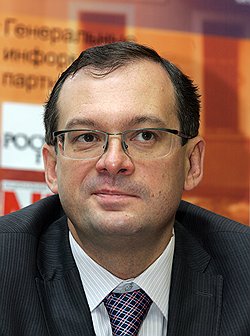 Директор департамента лицензирования деятельности и финансового оздоровления кредитных организаций Банка России Михаил Сухов  