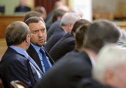 Владелец холдинга "Базовый элемент", генеральный директор компании "РУСАЛ" Олег Дерипаска  