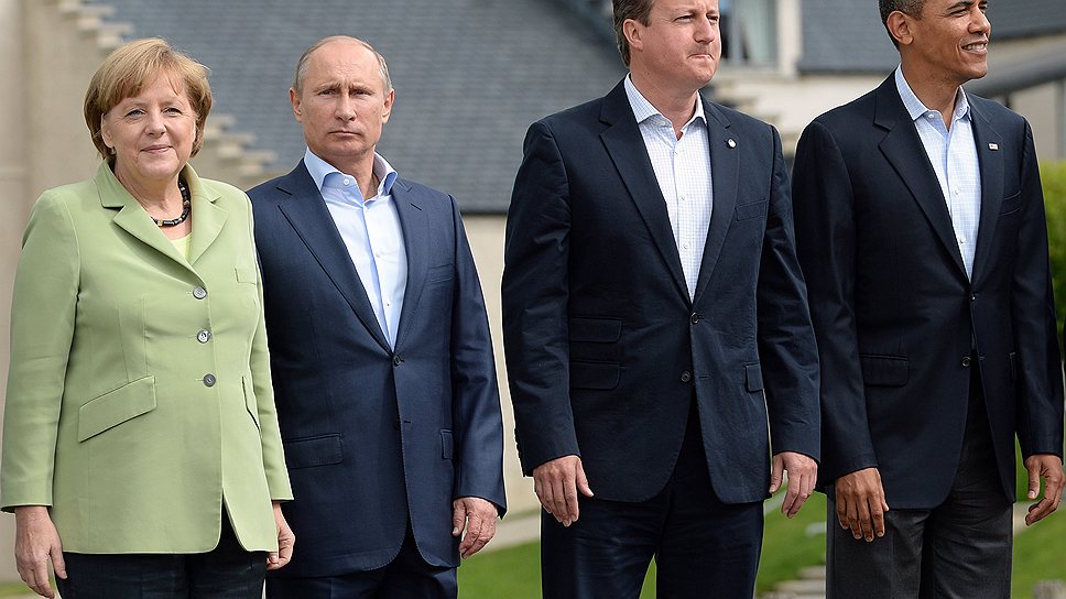 Слева направо: канцлер Германии Ангела Меркель, президент России Владимир Путин, премьер-министр Великобритании Дэвид Кэмерон и президент США Барак Обама 