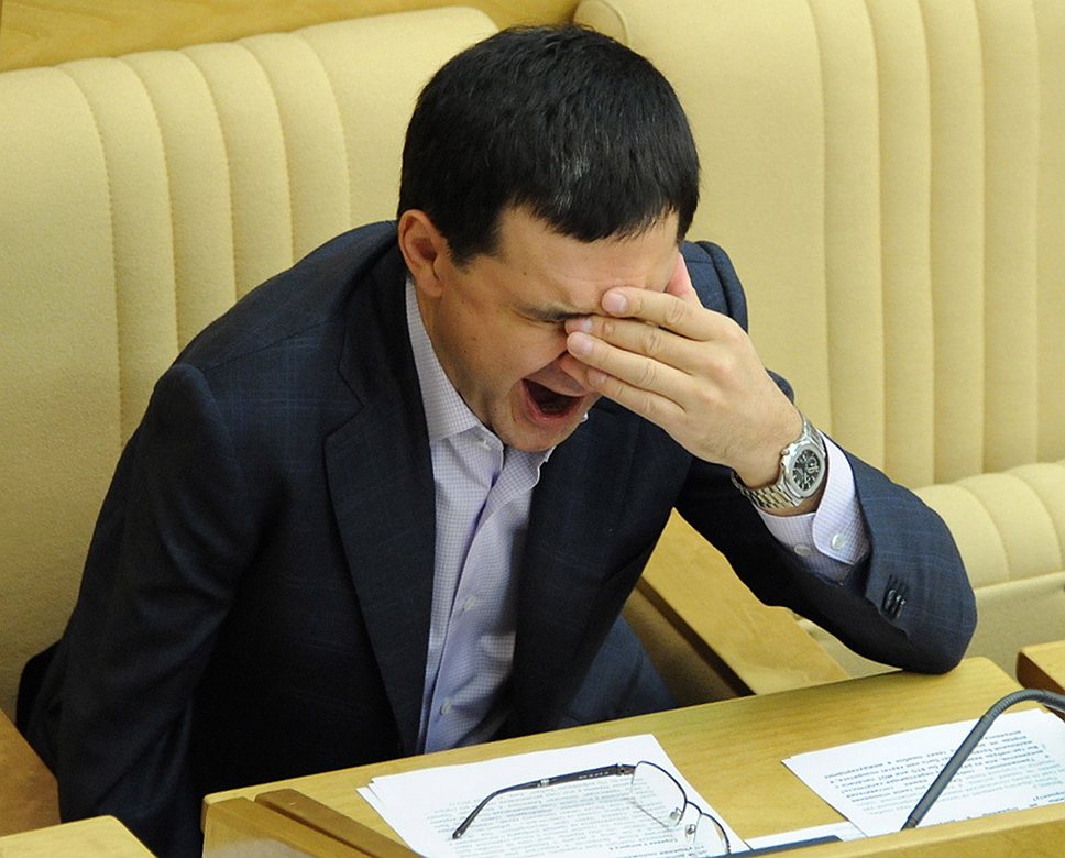 НТВ добивается эксклюзивного права "говорить и показывать"