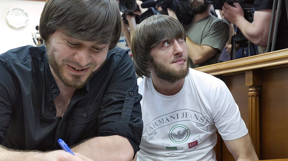 По мнению суда, братья Джабраил и Ибрагим Махмудовы нарушили условия подписки о невыезде