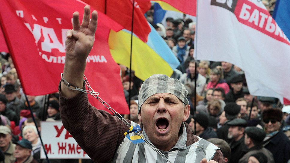 Участники "Евромайдана" уверены, что только соглашение об ассоциации с ЕС даст им желанную свободу 