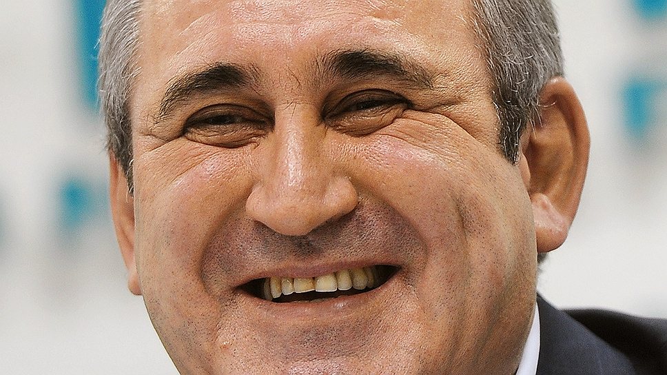 Сегодня исполняется 52 года заместителю председателя Госдумы Сергею Неверову