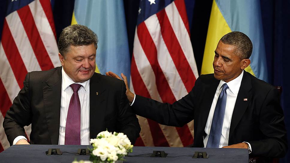 Украину окружают помощью
