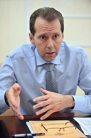 Мы были вынуждены согласовывать контракт суммой 9,24 тыс. руб. на закупку 120 кг творога в интересах УФСИН по Саратовской области 