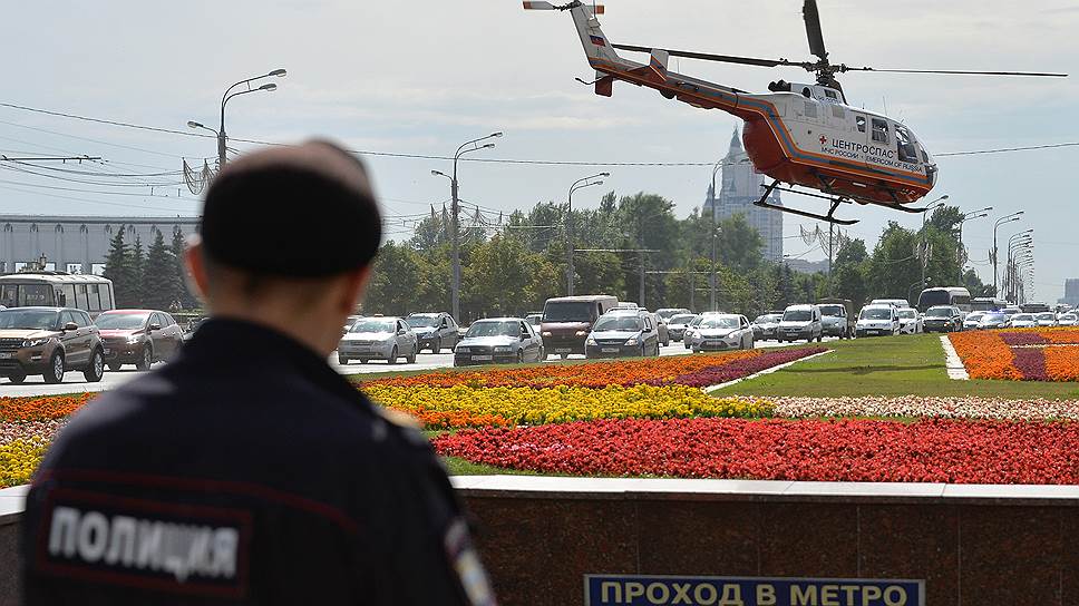 Поскольку движение по улицам было парализовано, для доставки пострадавших в больницы спасатели впервые использовали сразу десять вертолетов 