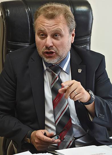 Коммерцией должны заниматься не люди в погонах, а гражданские специалисты 