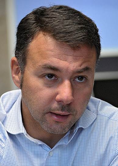 Сегодня исполняется 45 лет председателю наблюдательного совета группы "Связной" Денису Людковскому 