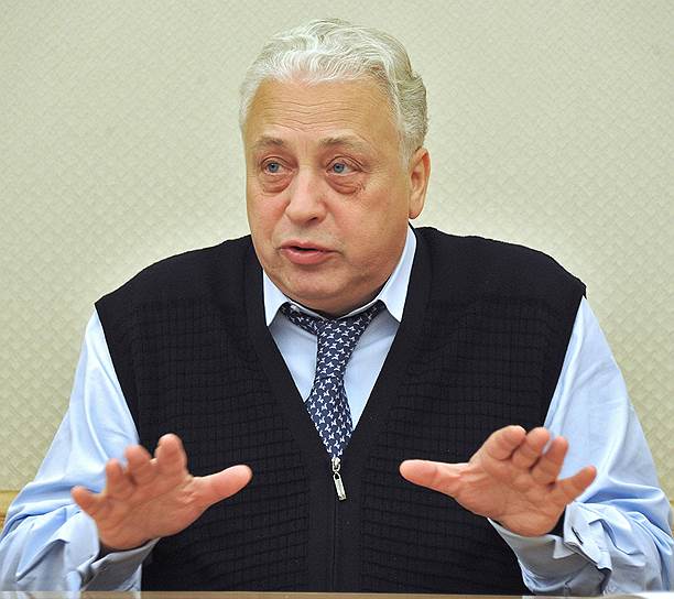 Москвичи могут доплачивать за дополнительные услуги и в образовании, и в здравоохранении, и в социальной сфере. В этом смысле я абсолютный марксист 