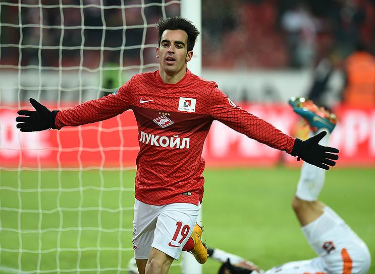 СОГАЗ-Чемпионат России по футболу 2014/2015. Матч между командами "Спартак" (Москва) и "Урал" (Свердловская область) прошел на стадионе "Спартак". Футболист Хосе Хурадо во время матча