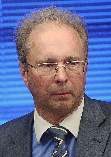 3 января исполнится 57 лет генеральному директору лизинговой компании "Ильюшин Финанс Ко" Александру Рубцову