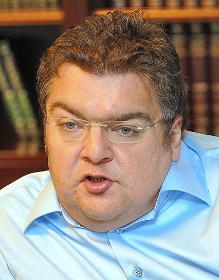 Сегодня исполняется 43 года председателю правления "Открытие Холдинга" Рубену Аганбегяну