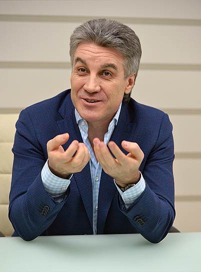 Мы просто сделали финансовую подушку и очень ее бережем. Много желающих к ней подобраться, но я не даю ее трогать
