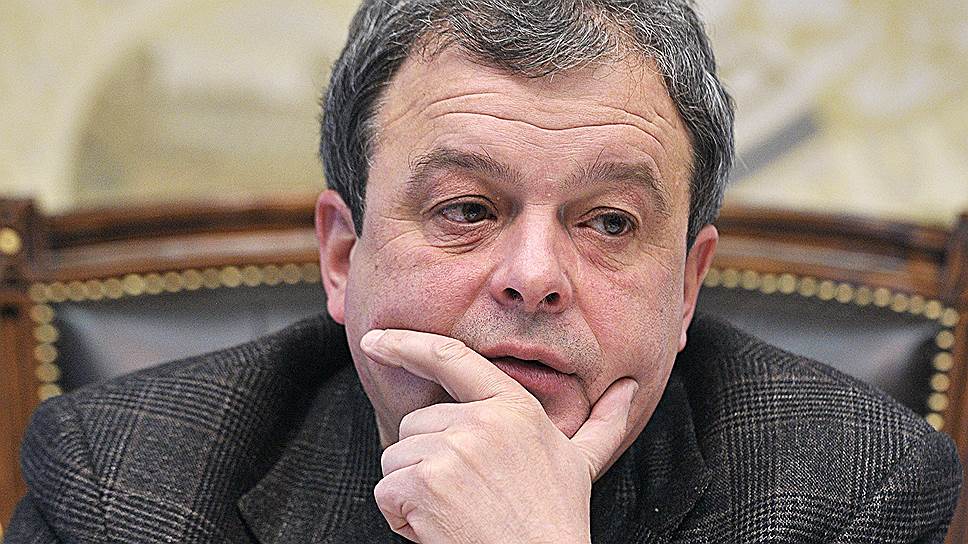 Михаил Балакин уходит со стройки