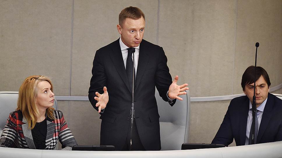 Какие претензии главе Минобрнауки предъявляла Госдума
