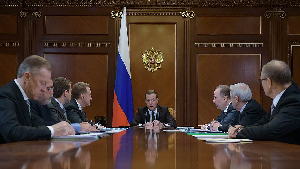 Электронным торгам придают ускорение