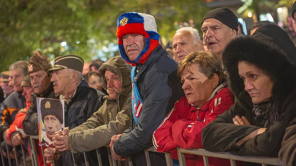 Как Черногорию вписывали в НАТО