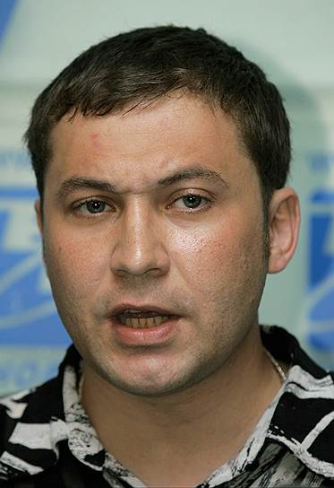 Айрат Вахитов, известный как Салман Булгарский,— один из нескольких россиян, которые в свое время содержались в тюрьме на американской базе Гуантанамо как воевавшие на стороне талибов. В 2004 году он был передан России. 