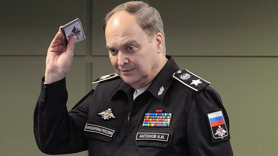 Анатолий Антонов ждет парламентского агремана