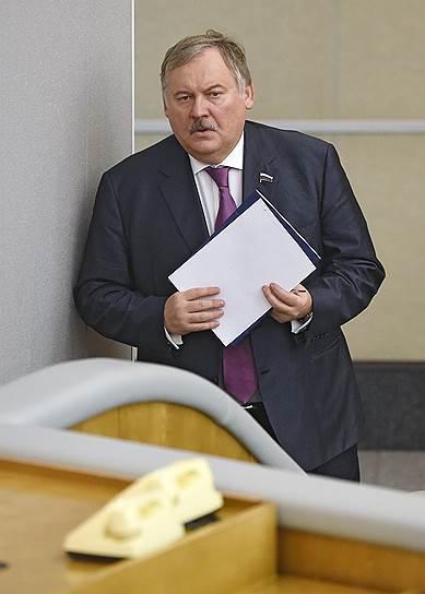 Депутат Константин Затулин 
