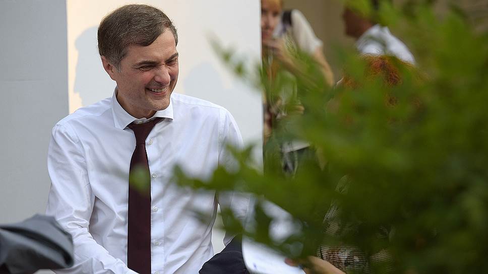 Помощник президента Владислав Сурков решил, что итоги визита Владимира Путина в Абхазию не нуждаются в дополнительных комментариях