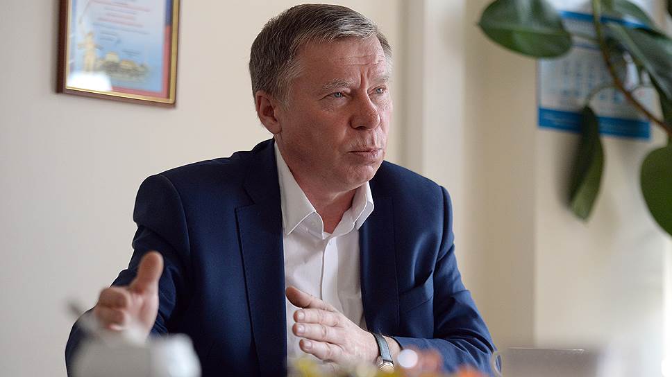 Единственному серьезному конкуренту врио главы — коммунисту Владимиру Бодрову — выставили спойлера от КПСС