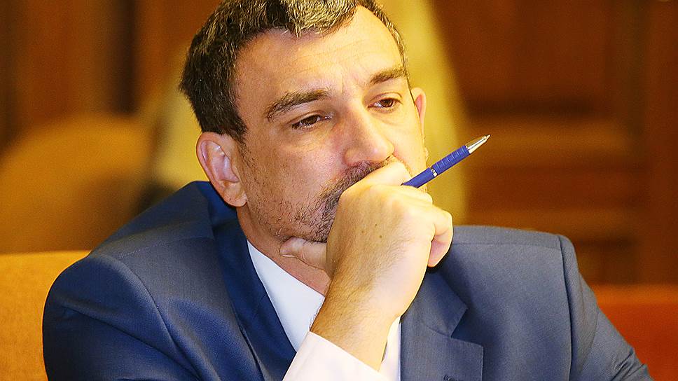 Назначением врио глав Алтайского края Виктора Томенко и Амурской области Василия Орлова (на фото) Кремль завершил весеннюю ротацию региональных кадров 