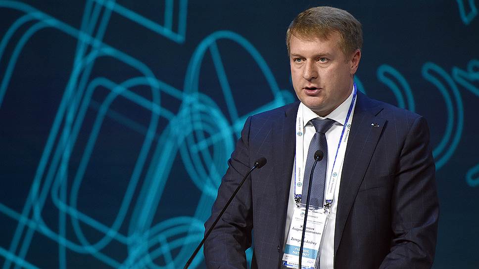Дмитрий Рогозин приводит космос в движение