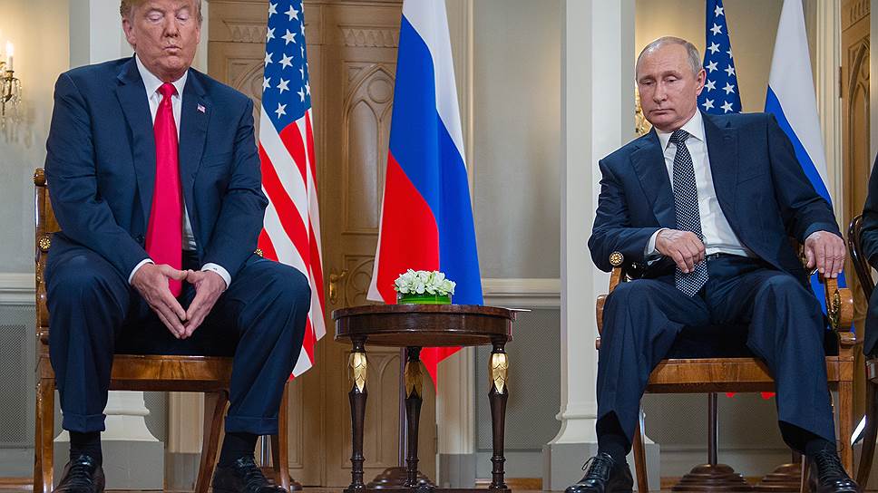 Дональд Трамп и Владимир Путин в самом начале переговоров. К концу дня они, казалось, сильно помягчели друг к другу 