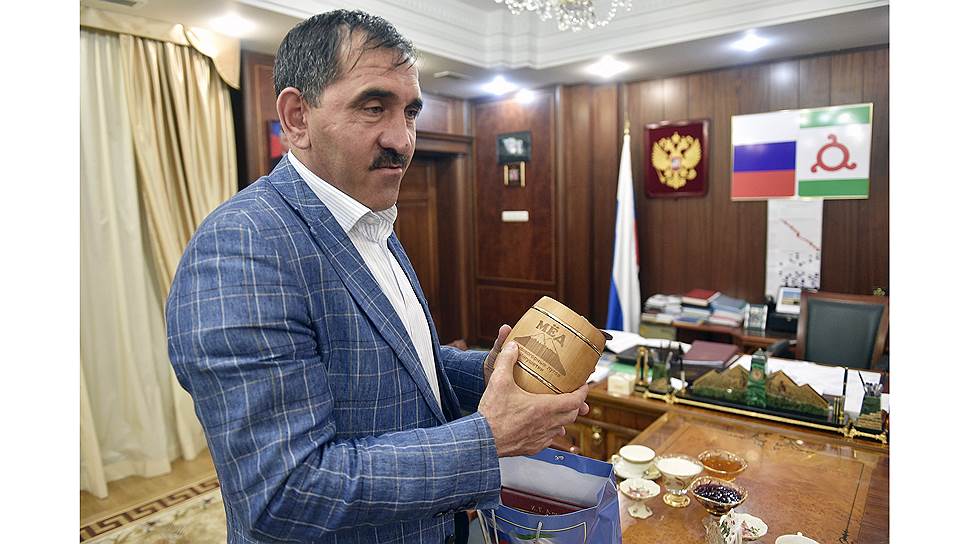 Глава Ингушетии Юнус-Бек Евкуров был переизбран на этот пост 9 сентября 