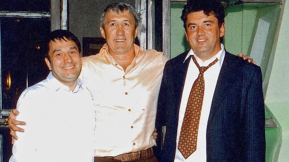 Бизнесмен Александр Перепеличный (справа) 