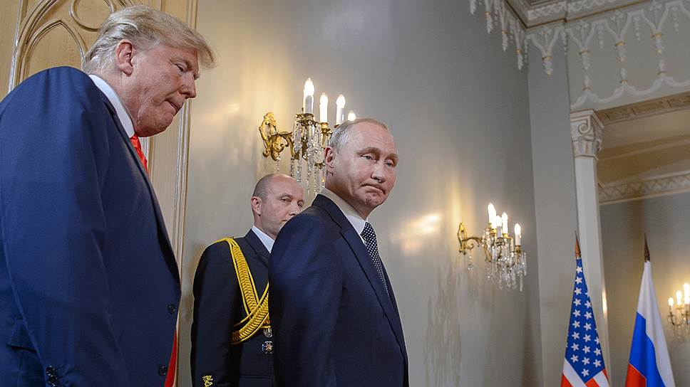 Президент США Дональд Трамп (слева) и президент России Владимир Путин