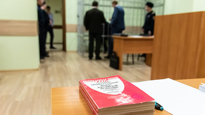 Право на адвоката вписали в бюджет