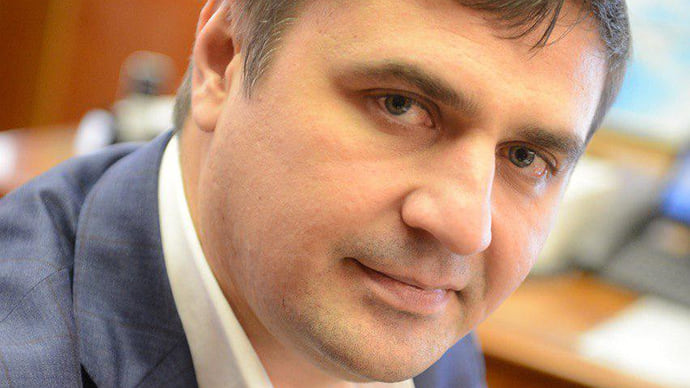 «Тоннель сдерживает нас, как стена»