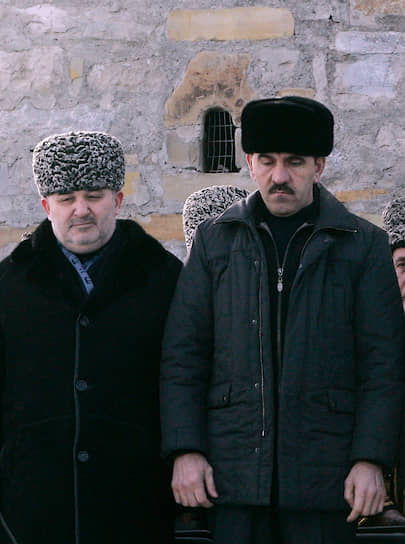 Иса Хамхоев дал слово покинуть пост после отставки Юнус-Бека Евкурова, говорят в окружении муфтия