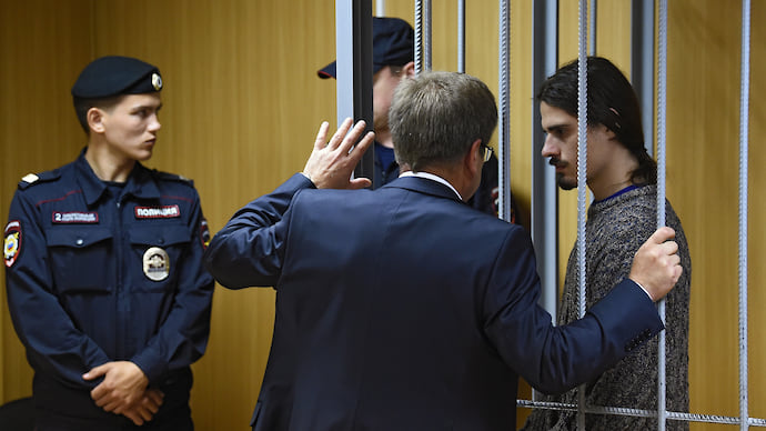 Суд выразил свой протест «беспорядкам»